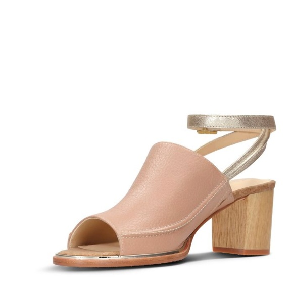 clarks ladies sandals 2018